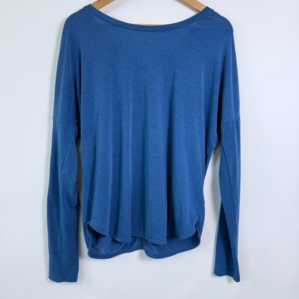 Prana Rogue Long Sleeve Scoop Neck‎ Twist Back Top Womens Size M Blue